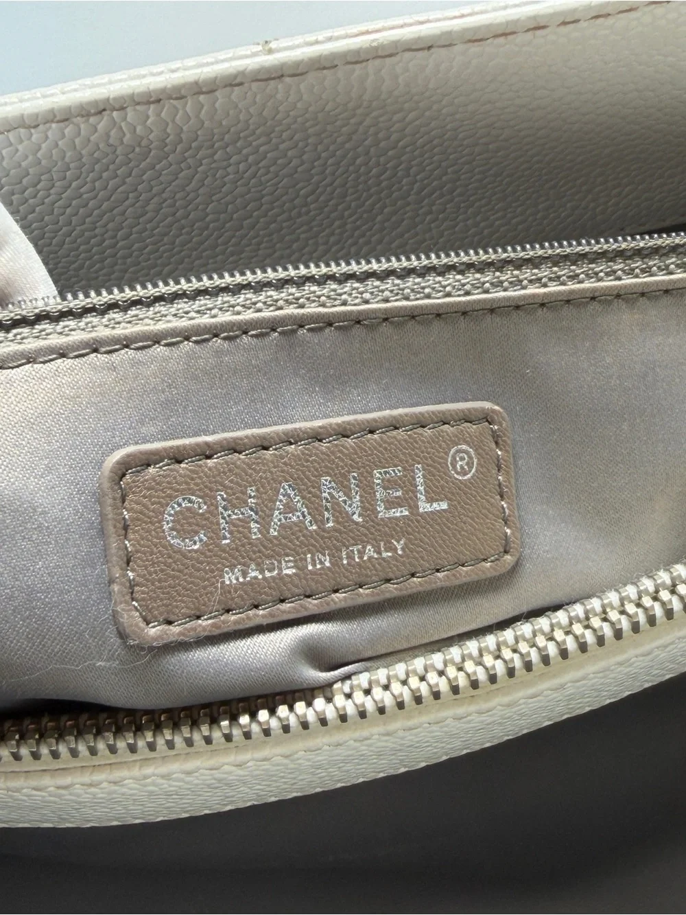 CHANEL classic quilted